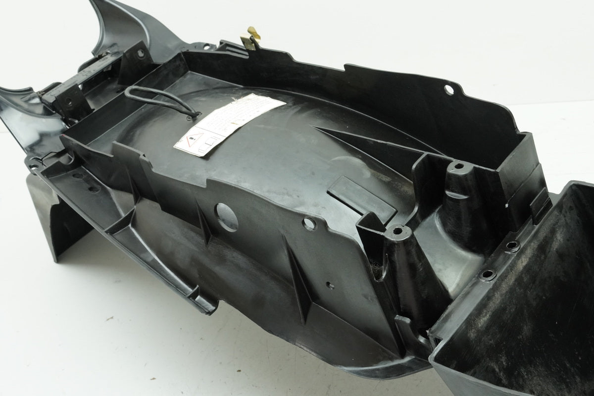 TRIUMPH SPEED TRIPLE 955 i 595 N Kotflügel hinten Radlauf Fender Batteriekasten
