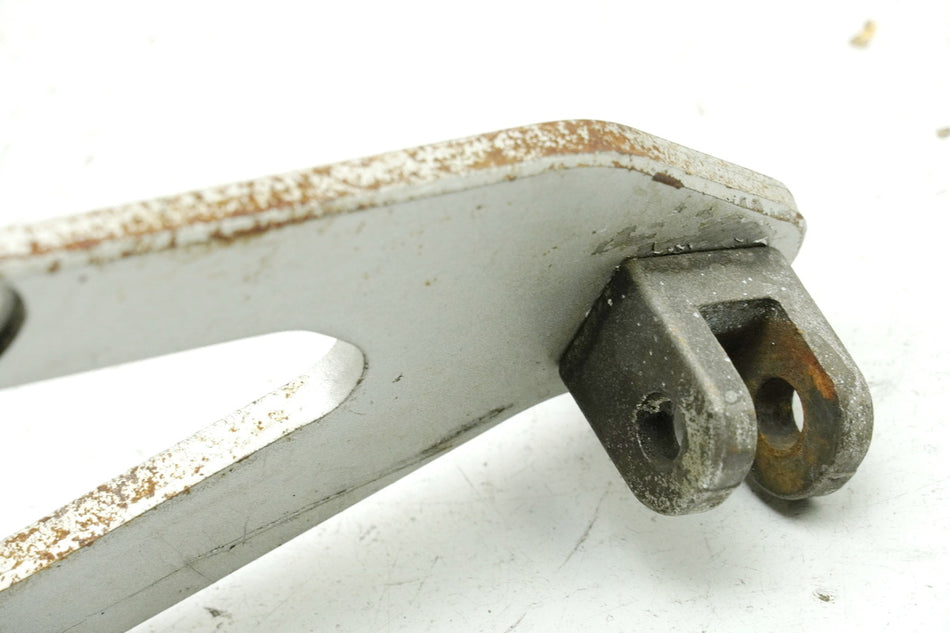 SUZUKI RG 125 NF12B GAMMA Footrest Holder Rider Left Bracket Footrest Plate