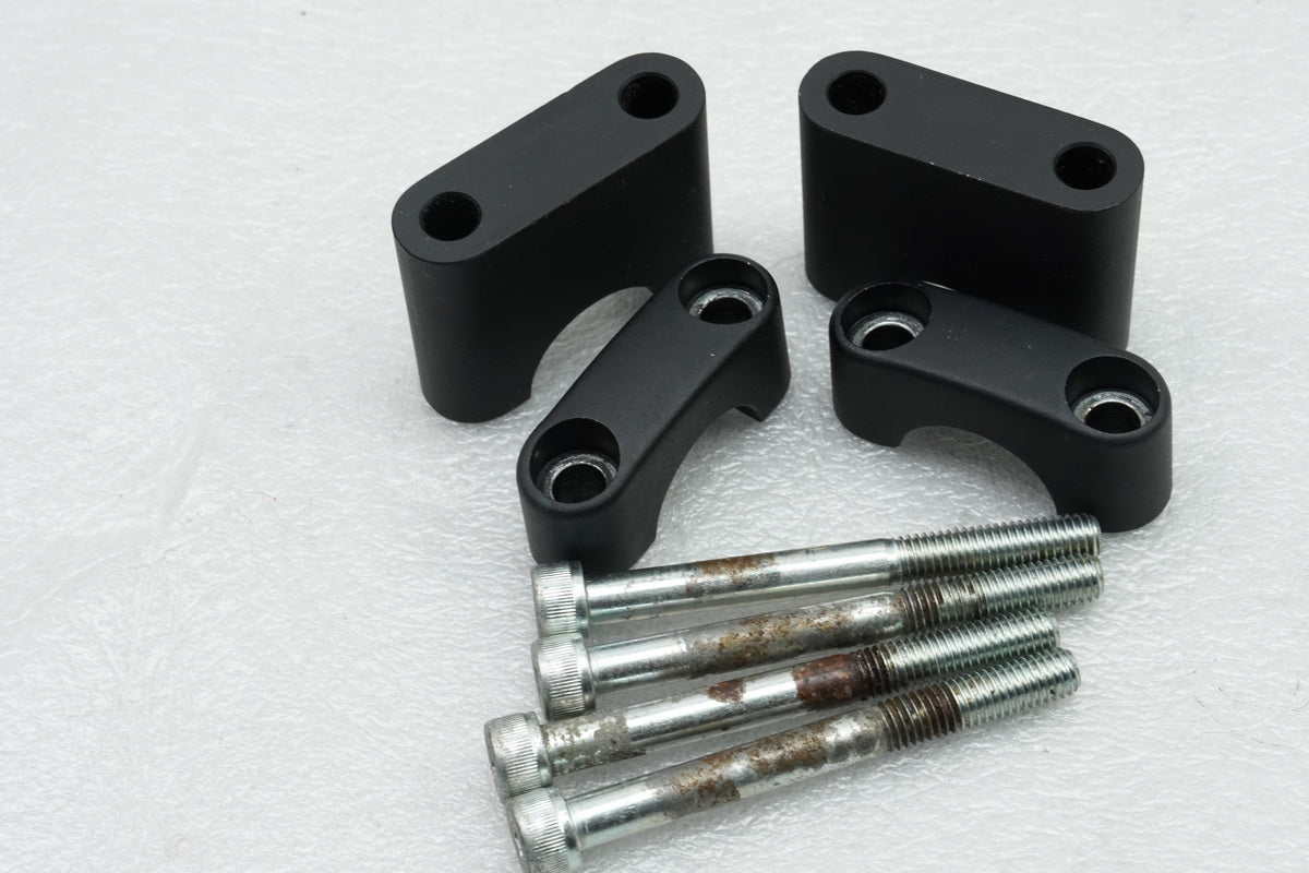 MOTO MORINI CORSARO 1200 Lenkerklemmung oben unten Riser Halter Lenker Schrauben