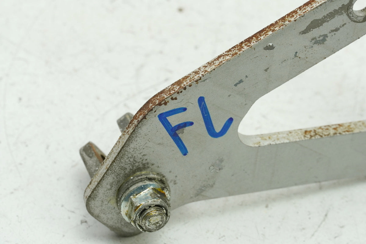 SUZUKI RG 125 NF12B GAMMA Footrest Holder Rider Left Bracket Footrest Plate