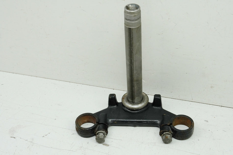 SUZUKI RG 125 NF12B GAMMA Lower Triple Clamp (for Fork Stanchion)