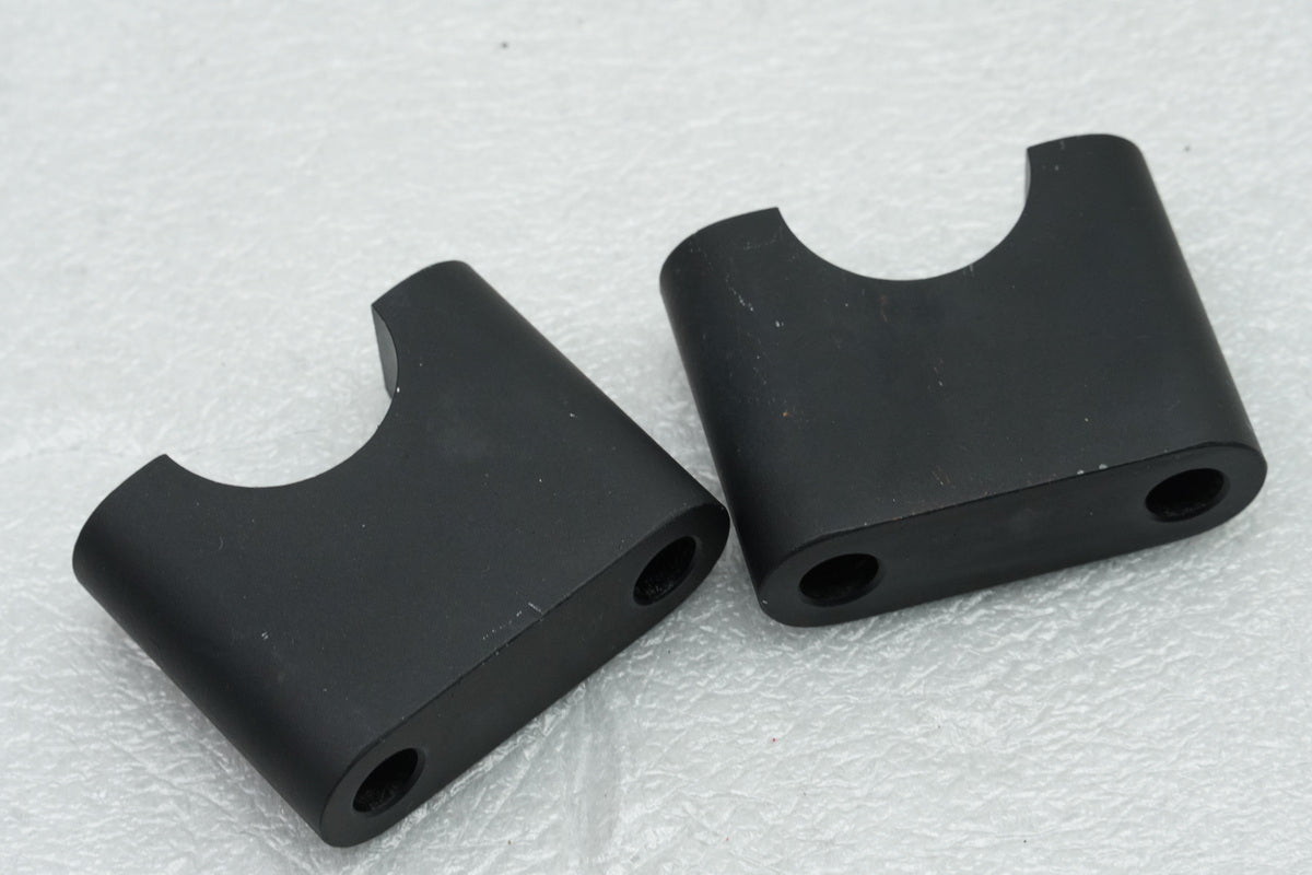 MOTO MORINI CORSARO 1200 Lenkerklemmung oben unten Riser Halter Lenker Schrauben