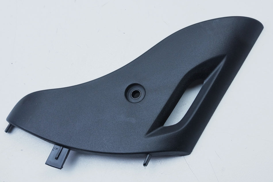 VESPA Primavera 50 4T 3V i-Get Abdeckung Schwinge Cover Verkleidung 1C001164