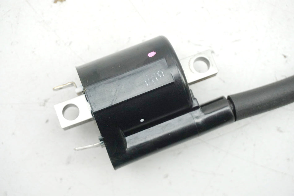 YAMAHA MT 125 A RE39 Bobina de encendido, conector de bujía