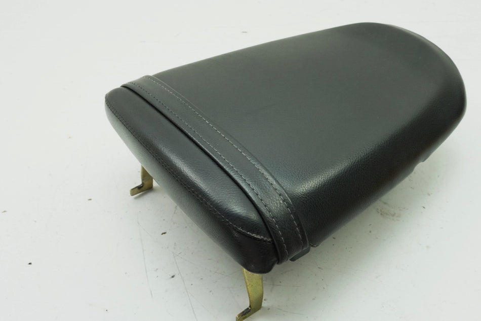TRIUMPH SPEED TRIPLE 955 i 595 N Soziussitz Sitz hinten Beifahrer Seat T2304880
