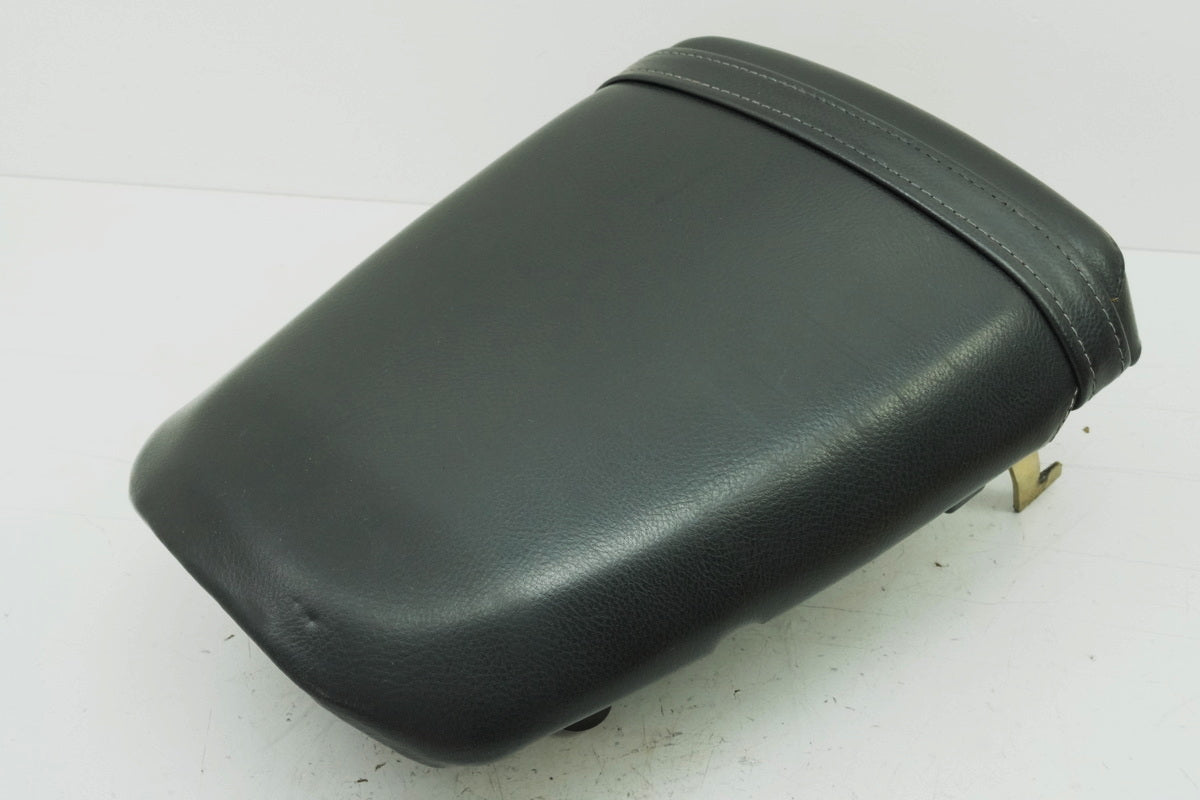 TRIUMPH SPEED TRIPLE 955 i 595 N Soziussitz Sitz hinten Beifahrer Seat T2304880
