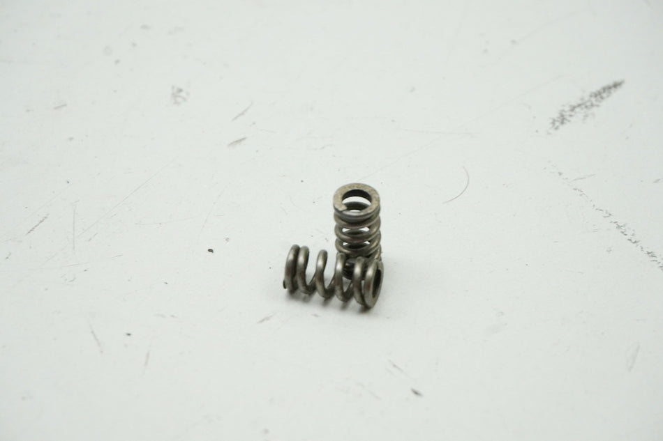 Yamaha Druckfeder Feder Fußraste 2 Stück original 90501-12743 MT XJ YZF - NEU