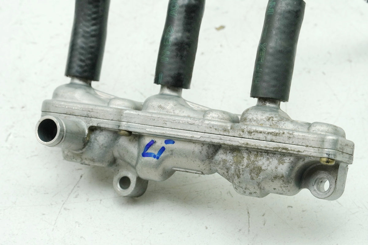 Honda GL 1500 F6C Valkyrie SC34 Steuerung Lufteinspritzung links Rohr Luftzufuhr