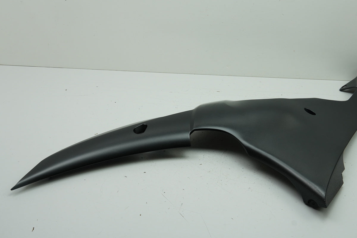 YAMAHA YZF R6 RJ15 Side Panel Left Side Cover 13S-28385-00