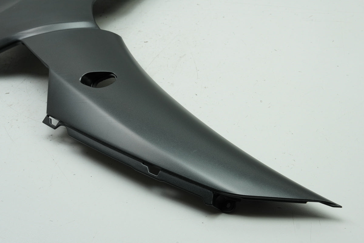 YAMAHA YZF R6 RJ15 Side Panel Left Side Cover 13S-28385-00