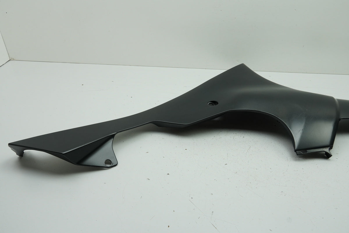 YAMAHA YZF R6 RJ15 Side Panel Left Side Cover 13S-28385-00