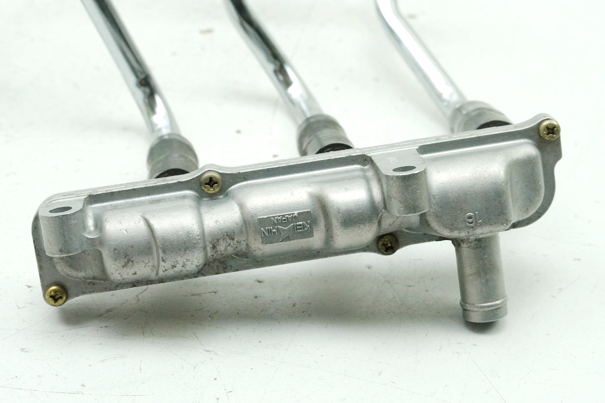 Honda GL 1500 F6C Valkyrie SC34 Steuerung Lufteinspritzung links Rohr Luftzufuhr