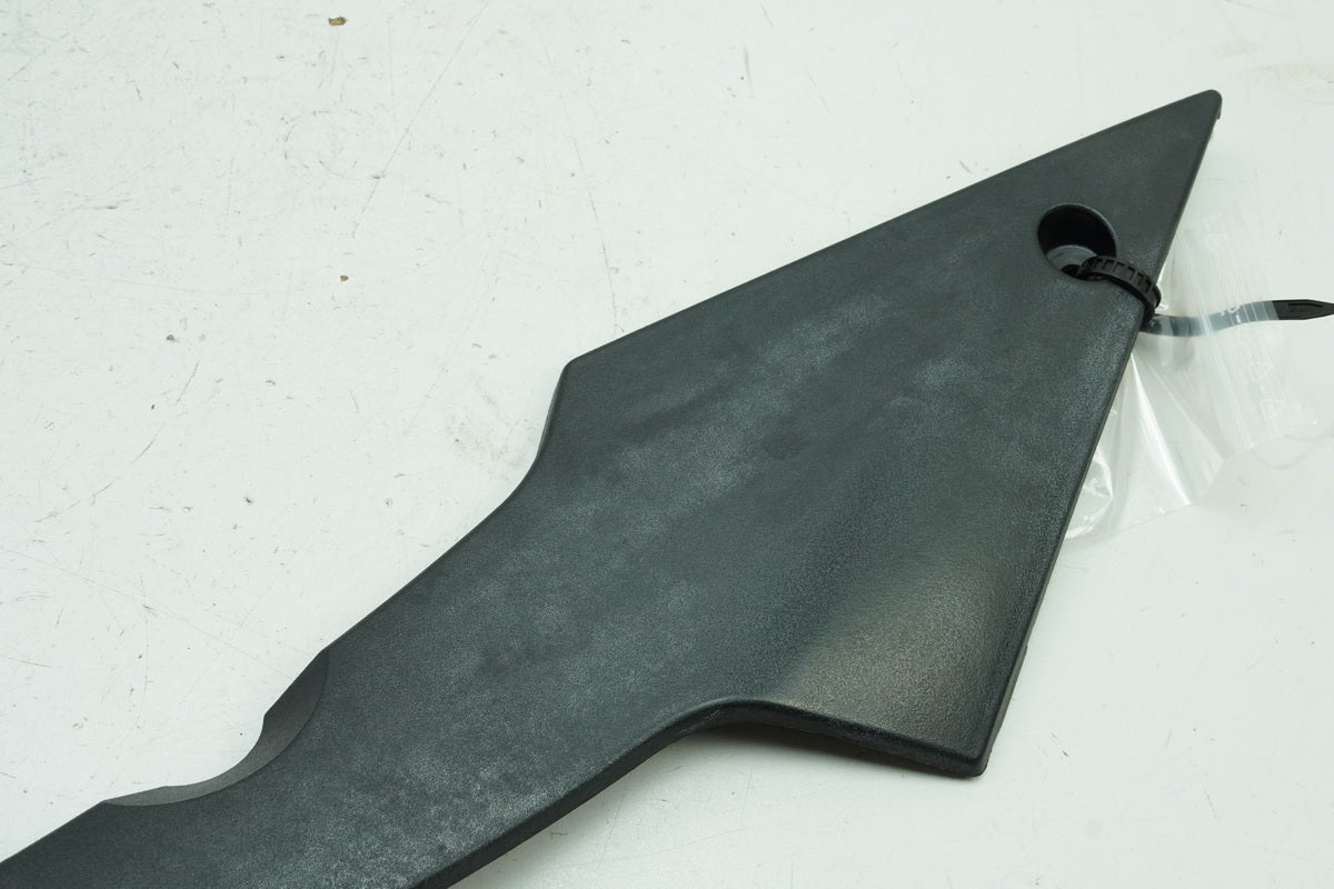 TRIUMPH SPEED TRIPLE 955 i 595 N Seitendeckel links Abdeckung Cover Blende