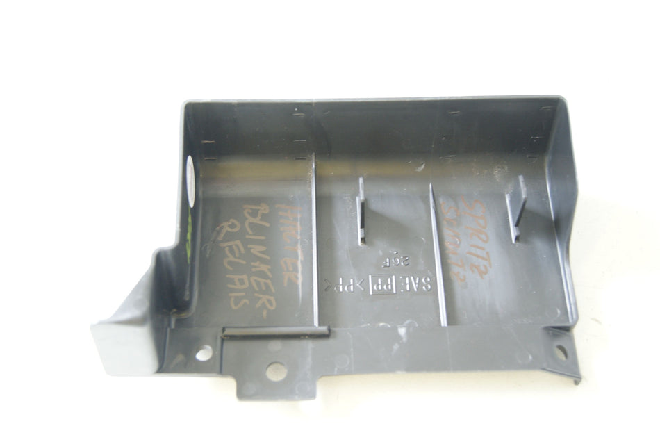 SUZUKI VL 125 WVA4 INTRUDER Halterung CDI Zündbox Abdeckung Cover Gehäuse Deckel
