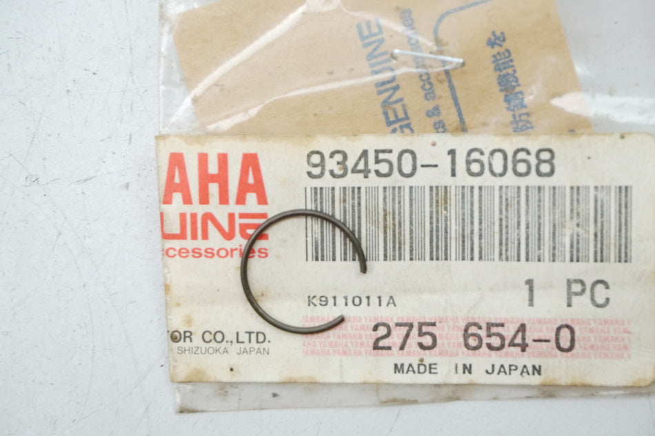 Yamaha Retaining Ring Piston Retaining Ring original 93450-16068 SR XJ YZF - NEW