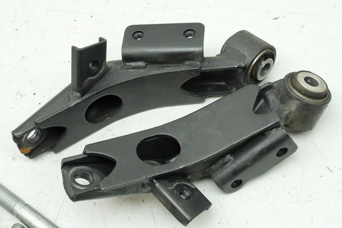 BMW K 1200 LT A K2LT Bracket Engine Screws Bushings Strut Engine Mount