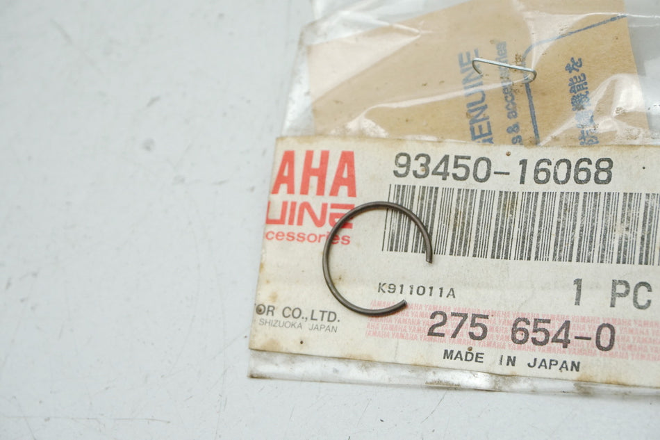 Yamaha Retaining Ring Piston Retaining Ring original 93450-16068 SR XJ YZF - NEW