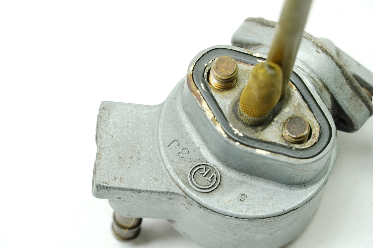 YAMAHA DS7 250 Benzinhahn original Kraftstoffhahn (für Tank Kraftstofftank)
