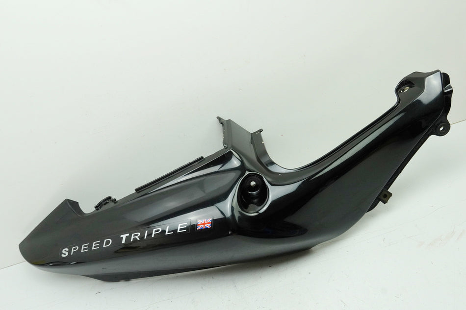 TRIUMPH SPEED TRIPLE 955 i 595 N Heckverkleidung rechts Abdeckung Cover T2304780