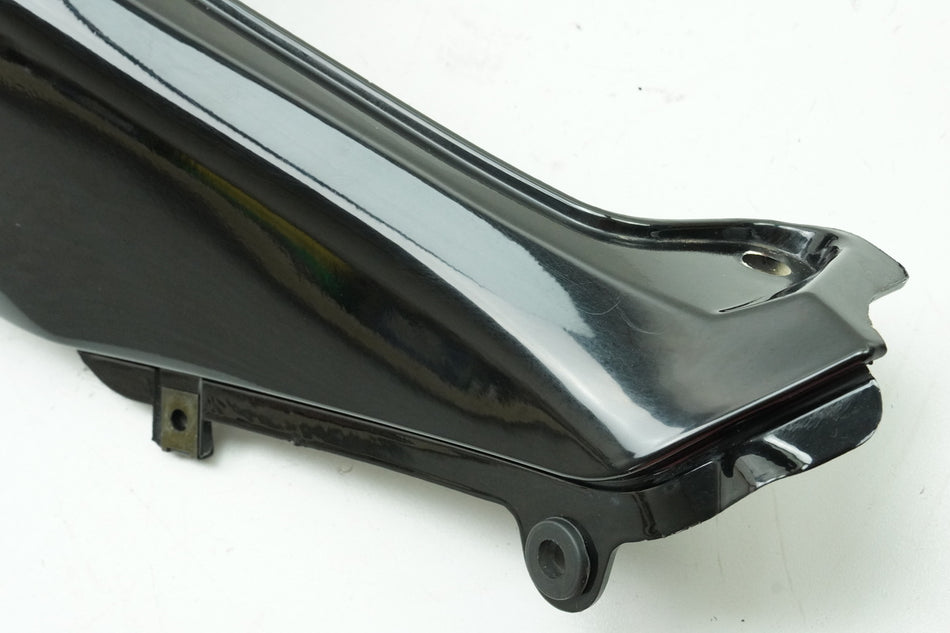 TRIUMPH SPEED TRIPLE 955 i 595 N Heckverkleidung rechts Abdeckung Cover T2304780