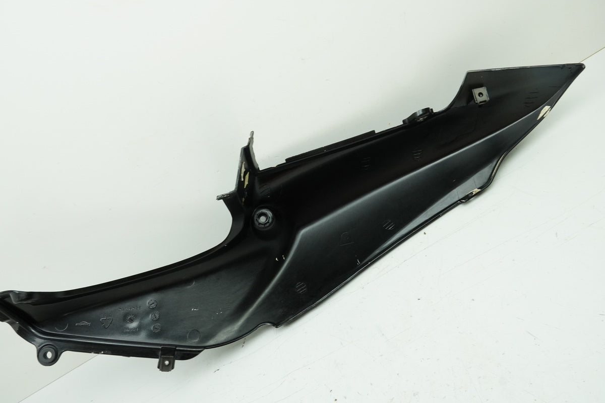 TRIUMPH SPEED TRIPLE 955 i 595 N Heckverkleidung rechts Abdeckung Cover T2304780
