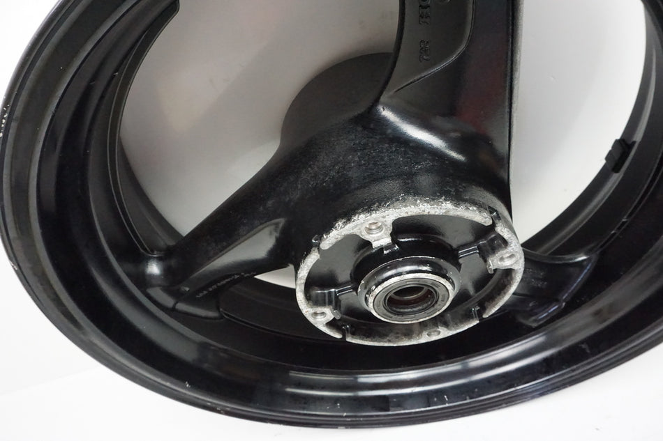 HONDA VTR 1000 SC36 FIRESTORM Llanta trasera Rueda trasera J 17 x 5.50 72R