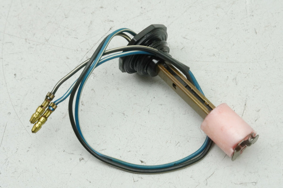 SUZUKI RG 125 NF12B GAMMA Sensor de nivel de aceite (para el depósito de aceite)