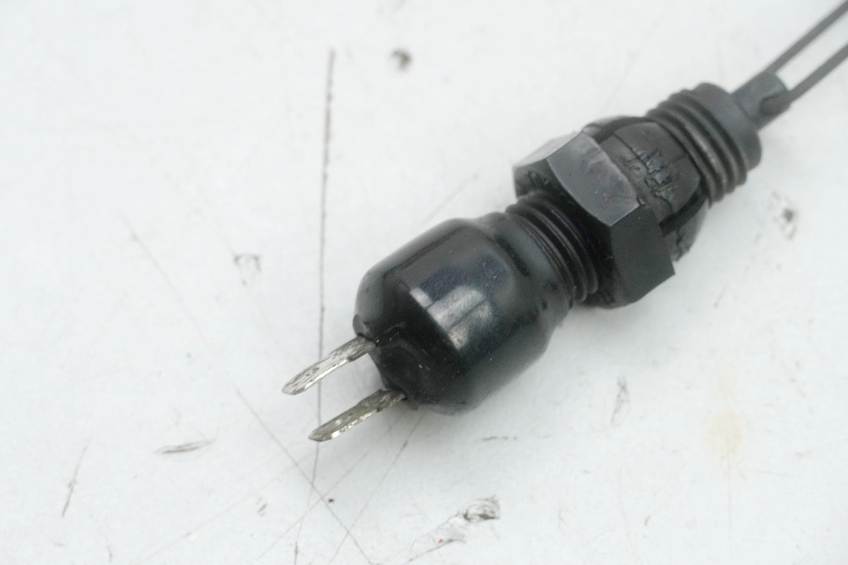 SUZUKI RG 125 NF12B GAMMA Bremslichtschalter hinten Stopschalter für Bremspumpe