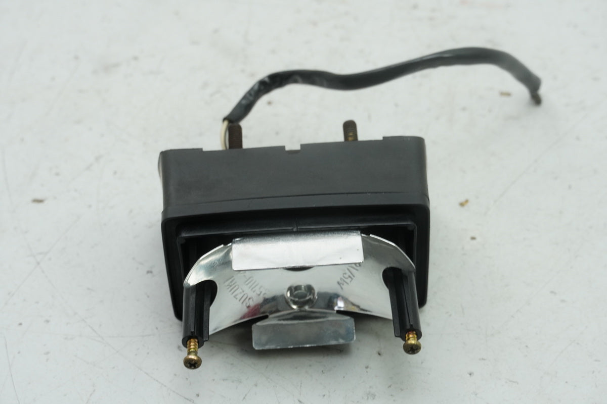 SUZUKI RG 125 NF12B GAMMA Rücklicht Gehäuse Fassung Lampe