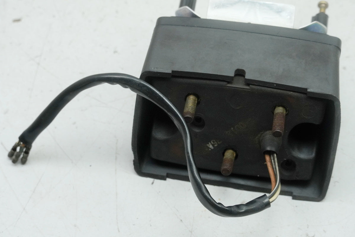 SUZUKI RG 125 NF12B GAMMA Rücklicht Gehäuse Fassung Lampe