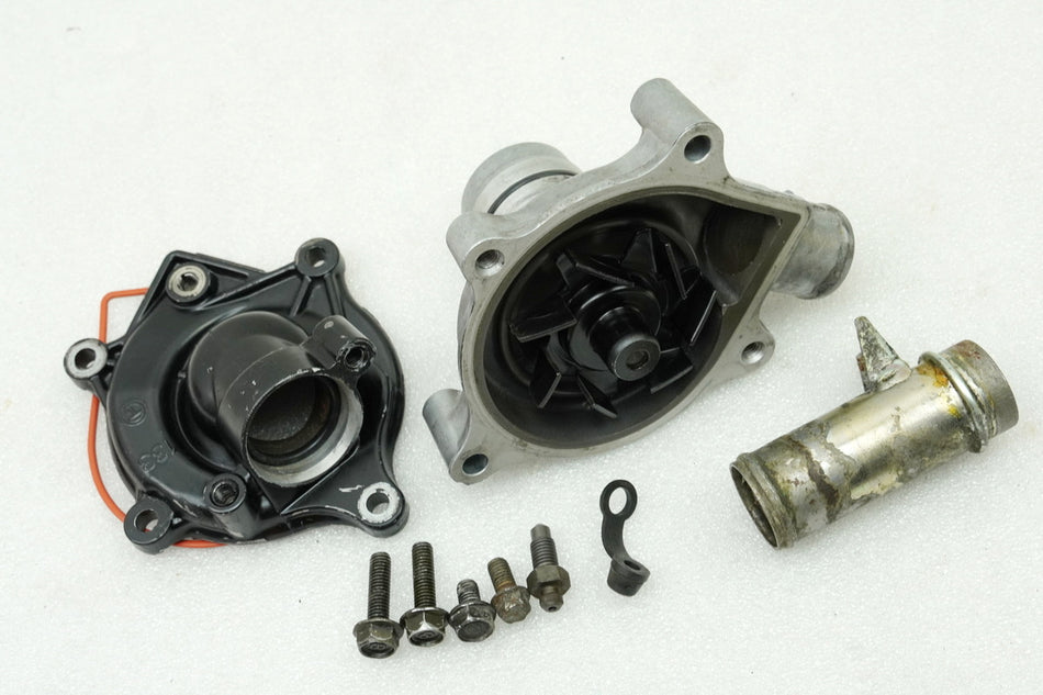 KAWASAKI ZX-7R ZX750P Impulsor de bomba de agua Eje (para motor) Tapa 96-03
