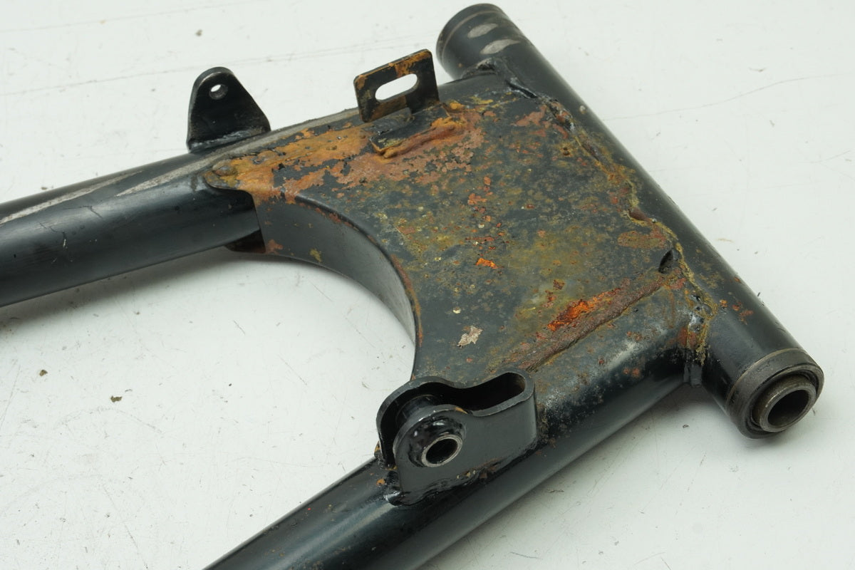KAWASAKI Z 750 E KZ750E Swingarm for Rear Wheel Rim