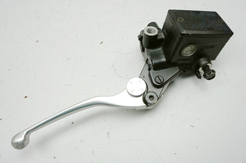 KAWASAKI ZR7 ZR750F Cilindro de freno delantero Bomba de freno Cilindro maestro