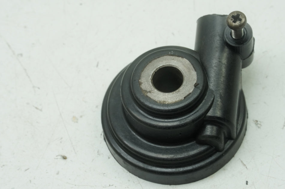 SUZUKI RG 125 NF12B GAMMA Speedometer Drive Gear original (for rim speedometer)