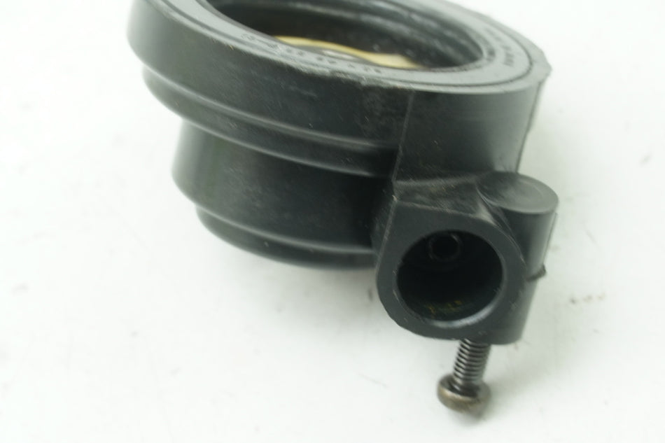 SUZUKI RG 125 NF12B GAMMA Speedometer Drive Gear original (for rim speedometer)