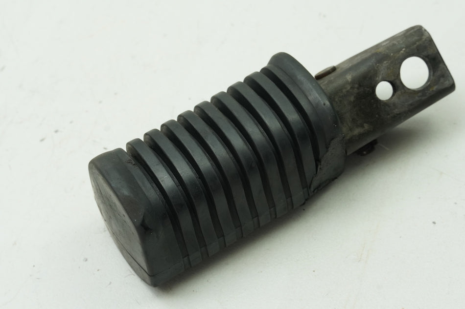 KAWASAKI Z 750 E KZ750E Fußraste Sozius links hinten Fußrastengummi Halter