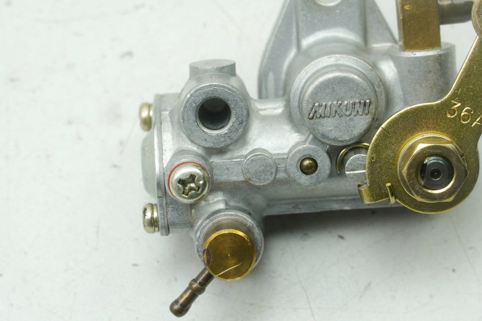 SUZUKI RG 125 NF12B GAMMA Oil Pump Mikuni (for Engine Oil Circuit)