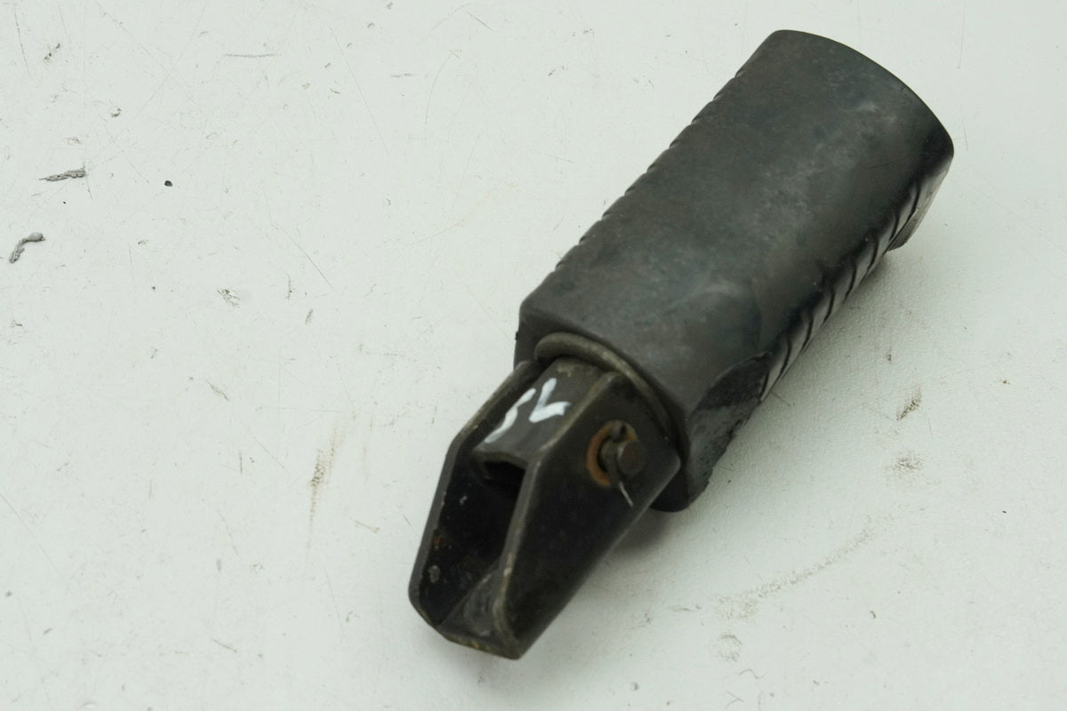 KAWASAKI Z 750 E KZ750E Footrest Pillion Left Rear Footrest Rubber Holder