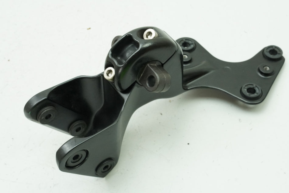 TRIUMPH SPEED TRIPLE 955 i 595 N Halterung für Tacho Scheinwerfer Lampenhalter