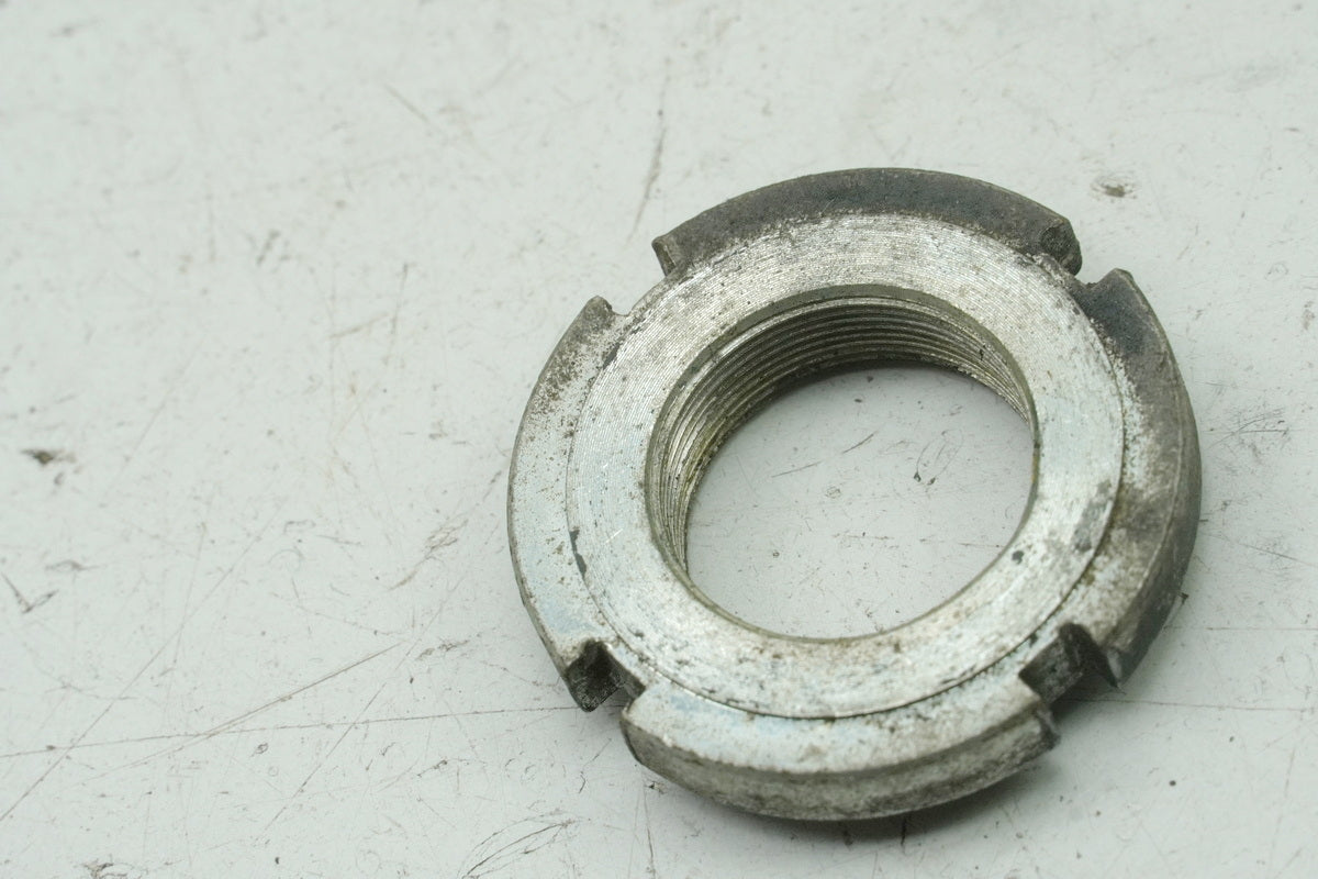 SUZUKI RG 125 NF12B GAMMA Mutter Sicherung Lenkkopf Schraube Gabelbrücke