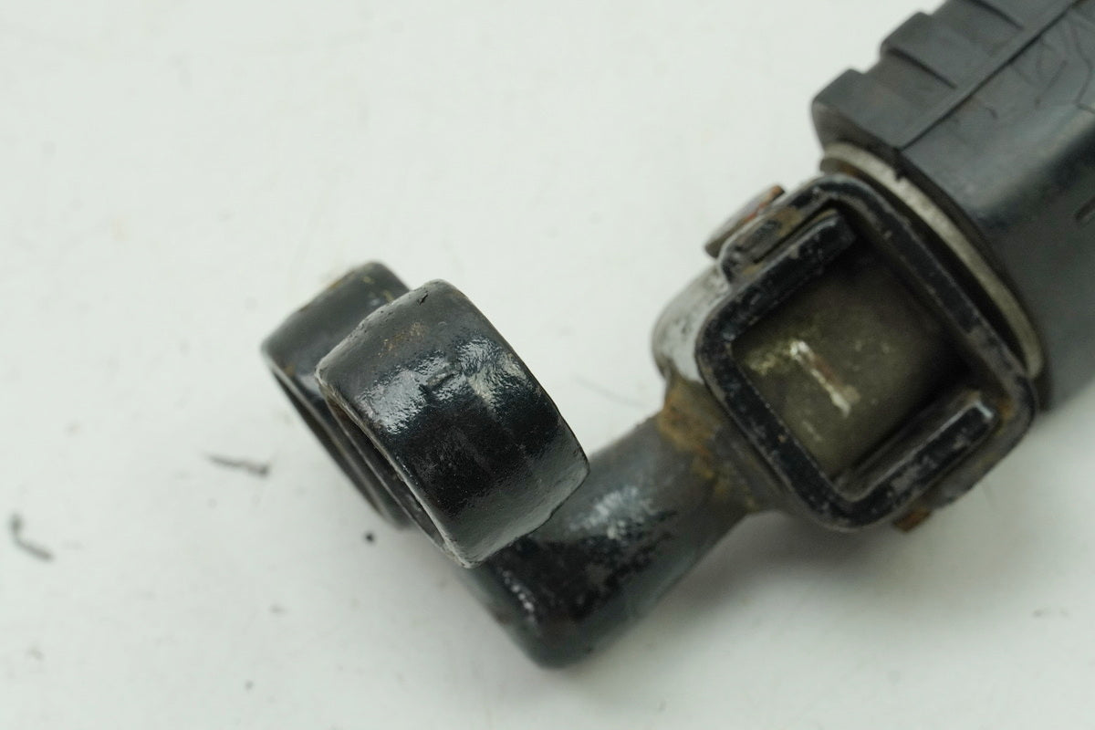 KAWASAKI Z 750 E KZ750E Footrest Rider Left Front Footrest Rubber Holder Plate