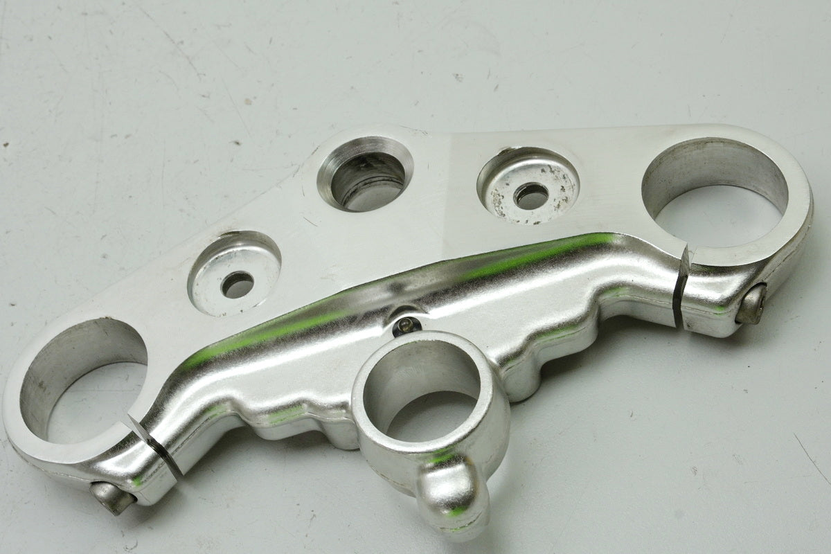 TRIUMPH SPEED TRIPLE 955 i 595 N Tija superior horquilla