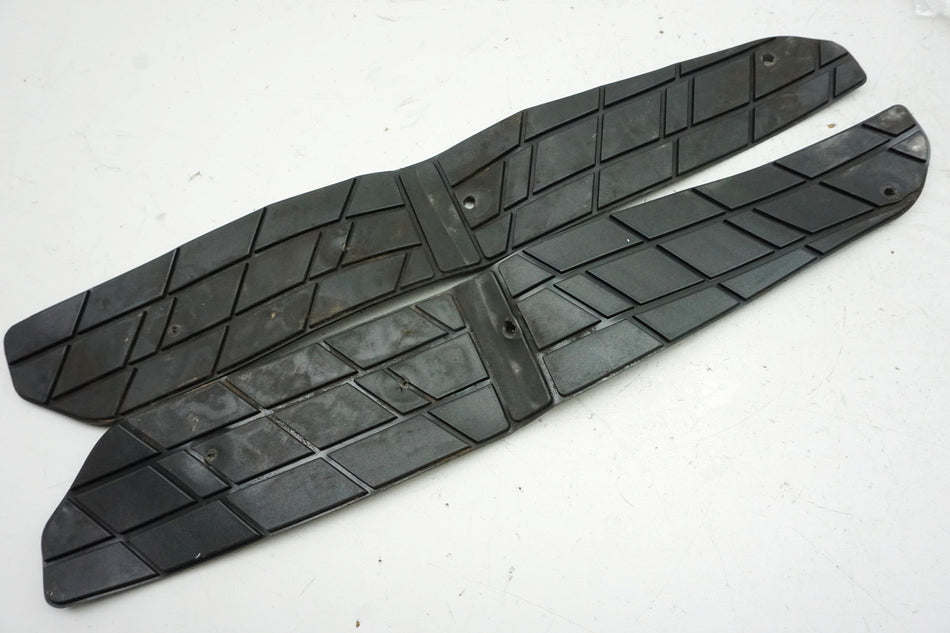 SUZUKI AN 400 WVAU BURGMAN Footrest Rubbers Rider Footrest Rubber Pad Footboard