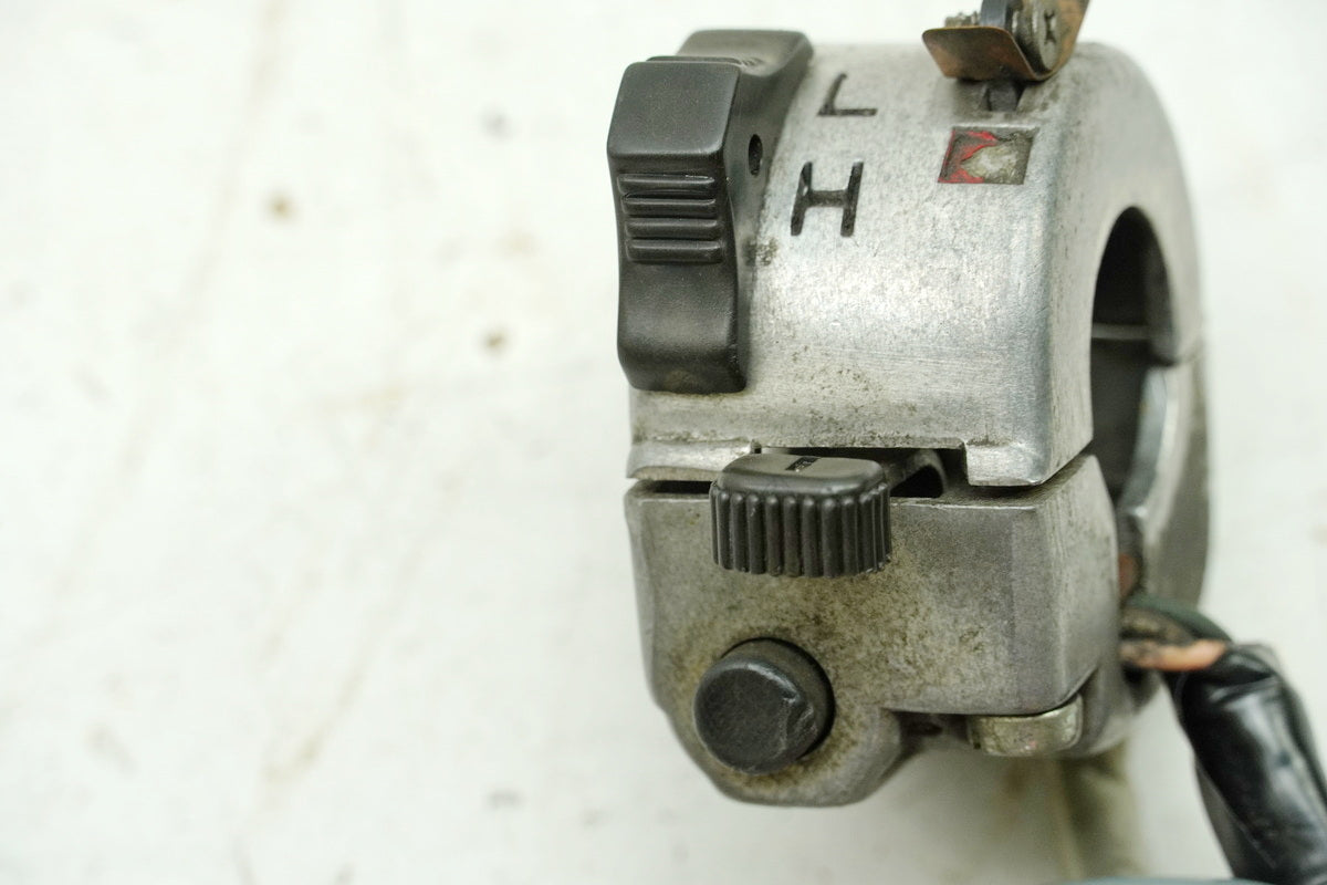 YAMAHA DS7 250 Conmutador izquierdo de manillar Interruptor de luz Intermitente