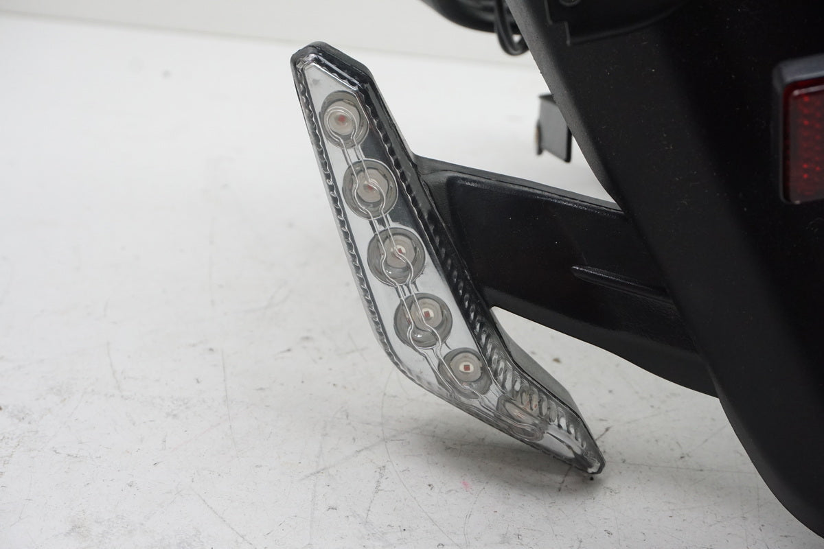 MV AGUSTA BRUTALE 800 DRAGSTER RR B322BB Kennzeichenhalter Blinker Kotflügel