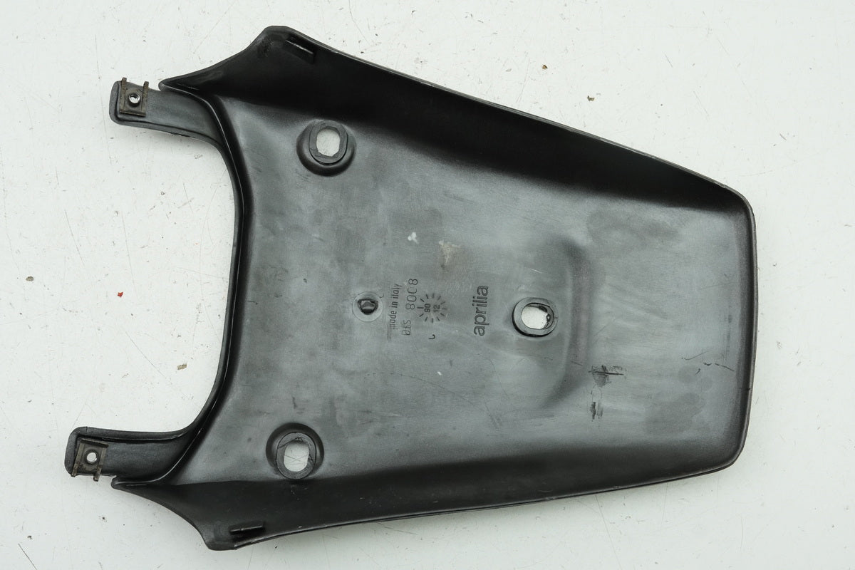 Aprilia Pegaso 650 GA (MX) Rear fairing center cover trim