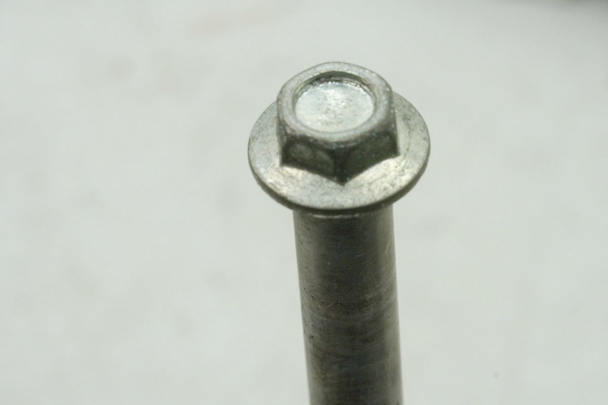 SUZUKI RG 125 NF12B GAMMA Steckachse hinten Achse Distanzhülse (Felge Hinterrad)