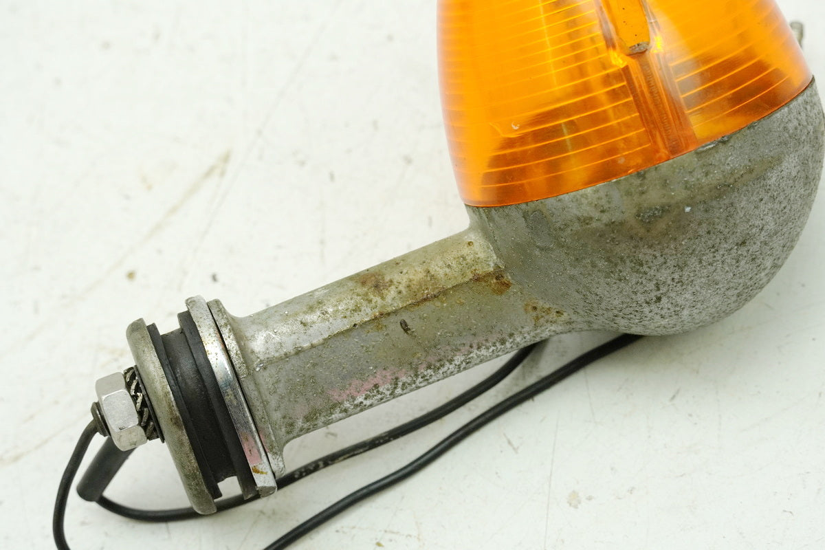 Intermitente trasero izquierdo Yamaha DS7 250 - tulipa