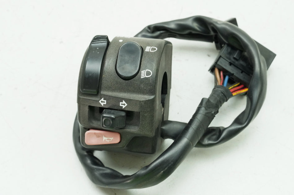 TRIUMPH SPEED TRIPLE 955 i 595 N Lenkerschalter links Schalter Blinker Licht
