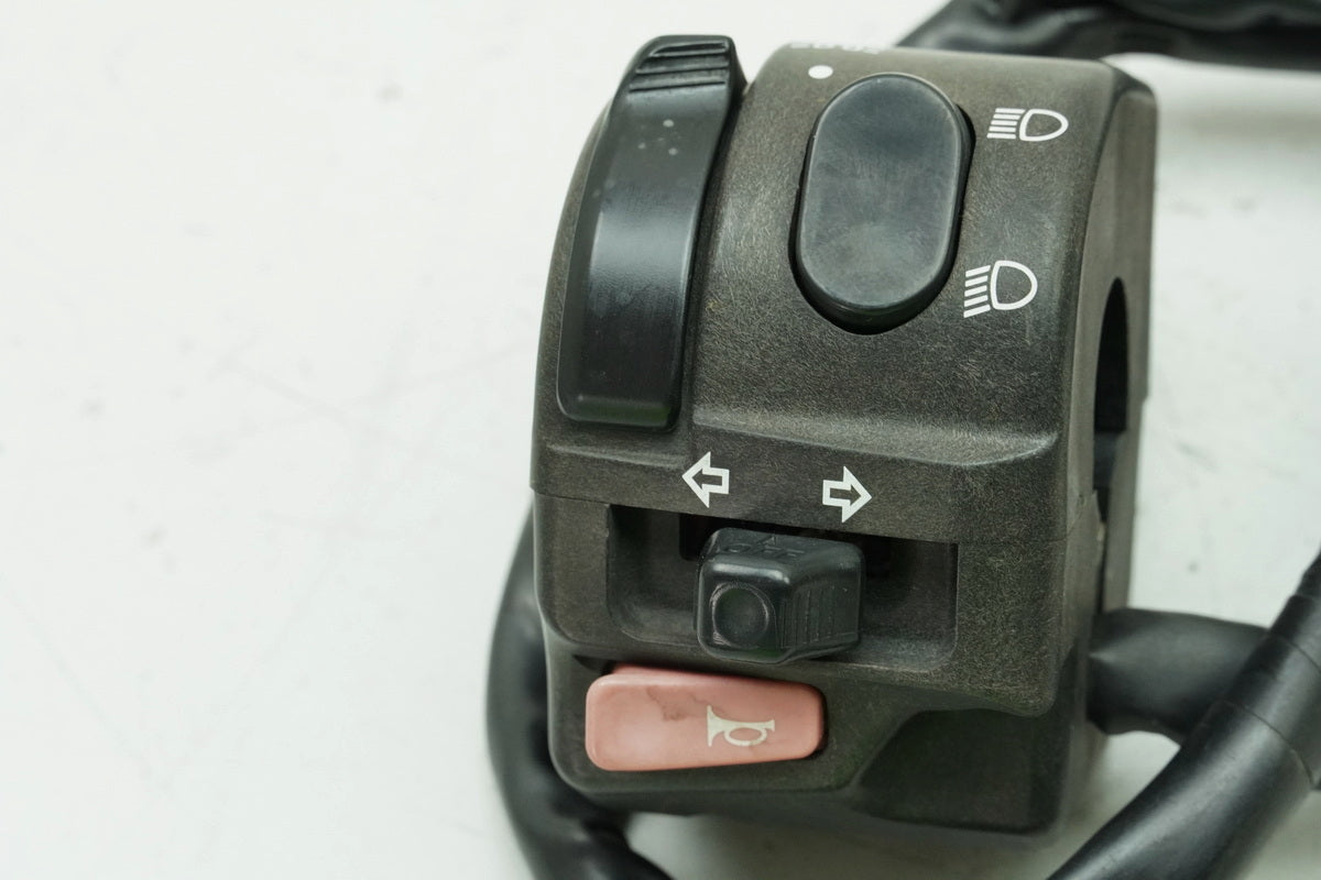 TRIUMPH SPEED TRIPLE 955 i 595 N Interruptor de manillar izquierdo Intermitente Luz